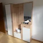 Gesamte Wlan & Parkplatz - * Kernen