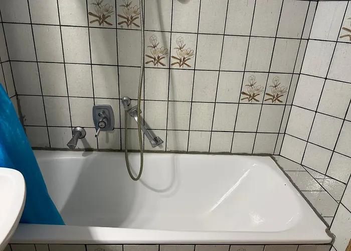 Gesamte Wlan & Parkplatz -